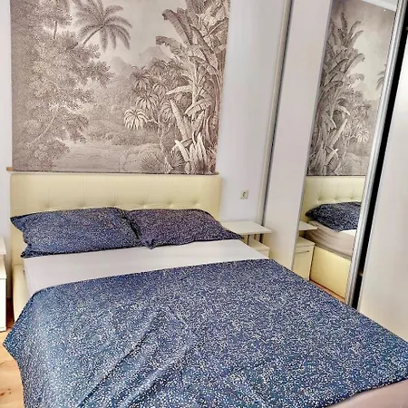 Solita With Panoramic View Apartment